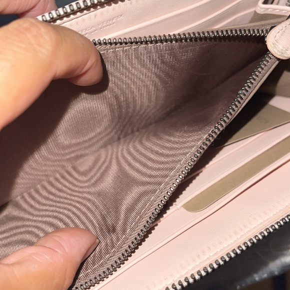 Bottega Veneta wallet pink excellent condition - Picture 8 of 9